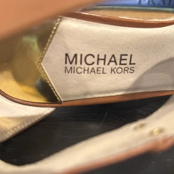 Michael Kors Espadrille Wedge MK Logo Tan Leather Sandals Heels Shoes Size 8