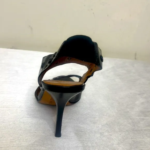 Michael Kors Eyelet Sandals 9M
