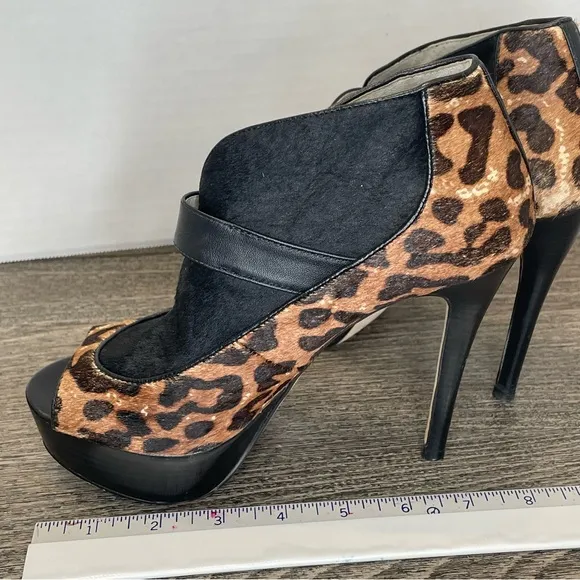 Michael Kors  Leopard Print Black Stiletto Heels size 5.5. Dyed cow hair. Bootie