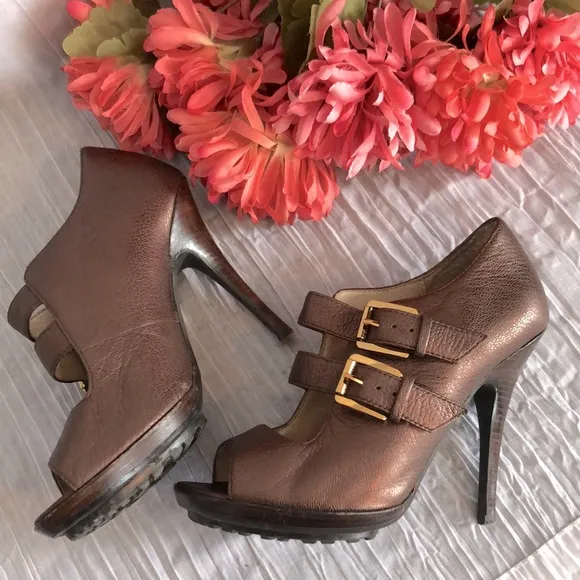 MICHAEL KORS size 4.5 brown leather platform spike heels booties w/2 buckles
