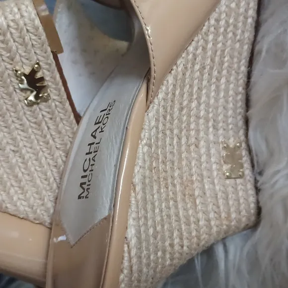 Michael  Kors  wedge sandals