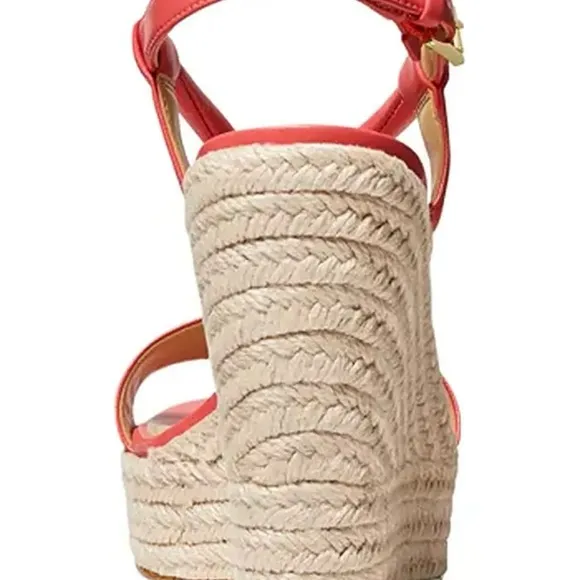 MICHAEL MICHAEL KORS Annie Dalia Wedge Sandals Size 9M. New