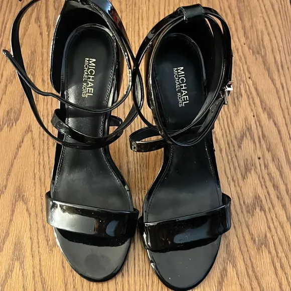 MICHAEL Michael Kors Astrid Black Patent Leather High Heel Sandals Size 6.5