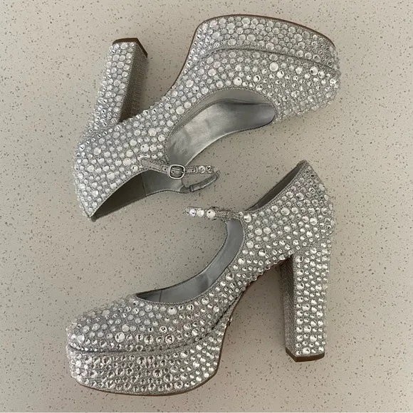 MICHAEL Michael Kors Fallon Mary Jane Silver Rhinestone Platform Heels Size 7.5