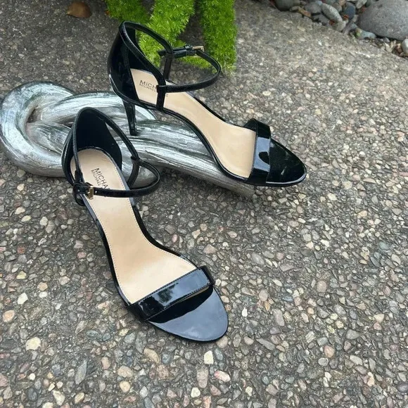 MICHAEL Michael Kors Simone Black Patent Leather High Heel Buckle Sandals New