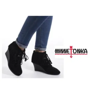 Minnetonka Black Suede Fringe Wedge Heel Lace Up Booties