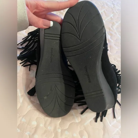 Minnetonka Black Suede Fringe Wedge Heel Lace Up Booties