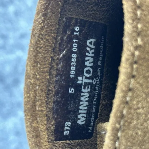 Minnetonka Shoes Women 5 Brown Boots Wedge Heel Chukka Wedge 373