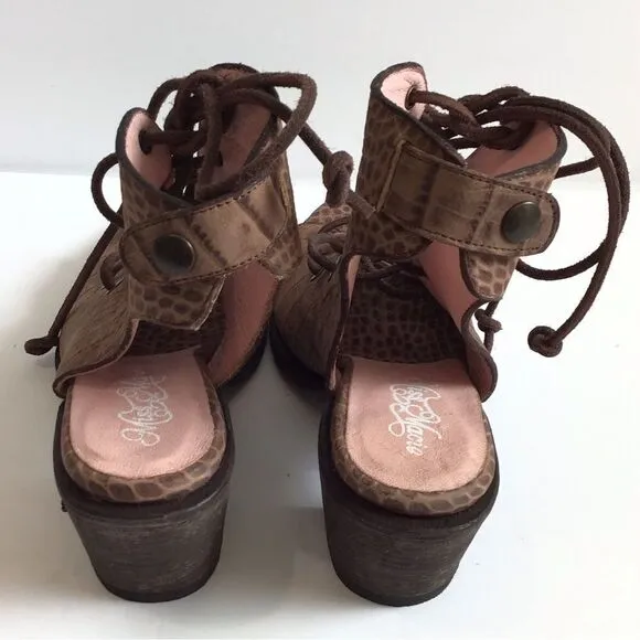 Miss Macie Brown Animal Print Lace Up Chunk Heel Sandals Size 9 1/2