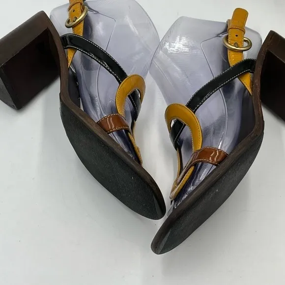 MIU MIU Fall Winter 1996 Patent Leather Ankle Strap Sq Toe Wood Sandal Sz 38.5/8