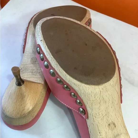 Miu Miu Kitten heel Sandals