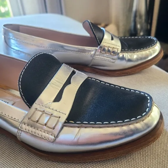 MIU MIU Metallic Silver &amp; Black Loafer 1/2&quot; Platform Leather Stacked Heel 36