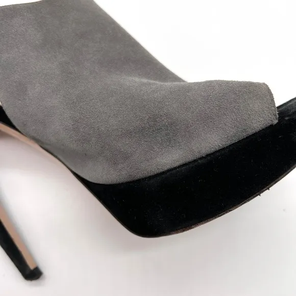 MIU MIU Shoes Womens 38 Gray Black Suede Slingback Platform Heels Peep Toe
