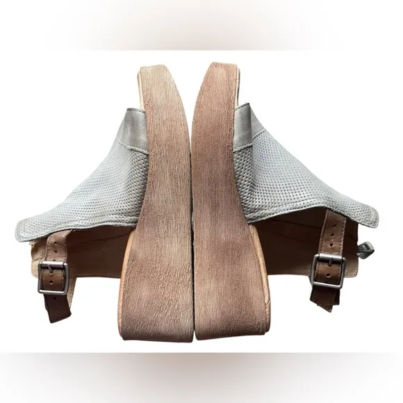 Miz Mooz gray  Leather Wedge Heel Ankle Strap Sandals size 40/US9