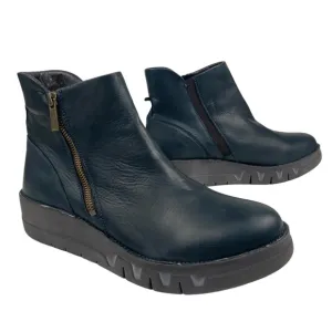 Miz Mooz Lass Chunky Leather Ankle Boots Navy