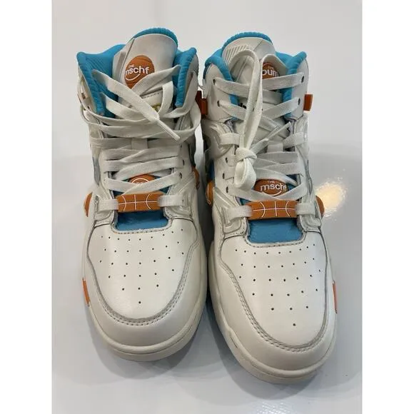 Mschf Reebok Pumps. Size 6 NWOB