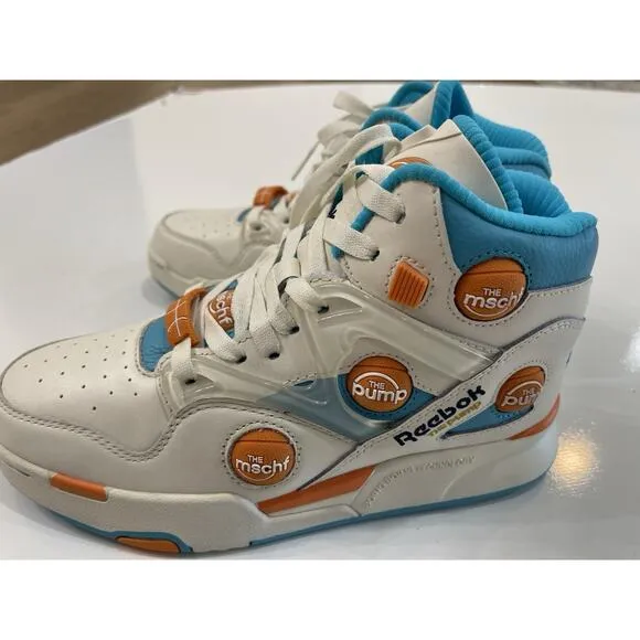 Mschf Reebok Pumps. Size 6 NWOB