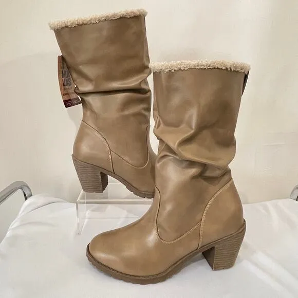 MukLuks Boots Womens Size 9 Taupe Brown Block Heel Lined Water Resistant NWT