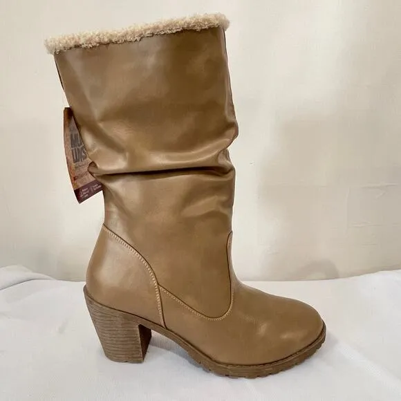 MukLuks Boots Womens Size 9 Taupe Brown Block Heel Lined Water Resistant NWT