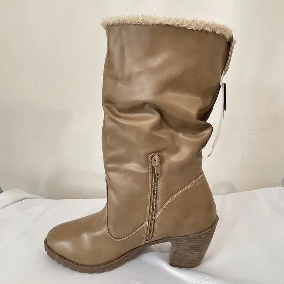 MukLuks Boots Womens Size 9 Taupe Brown Block Heel Lined Water Resistant NWT