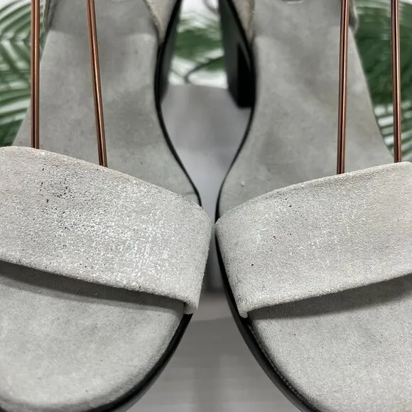 Munro Women's Willa Gray Silver Suede Block Heel Strappy Sandals Size 9N