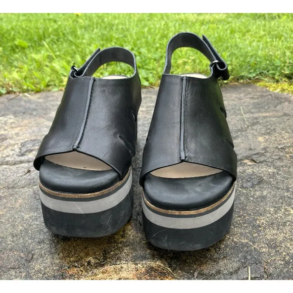 Naked Feet Women's Flow Platform Sandals US Size 8M Black Leather