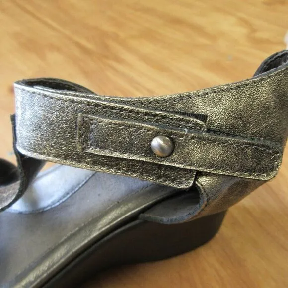 NAOT Flirt Wedge Platform Ankle Strap Sandals Sz 41/10 Metallic Leather Shoes