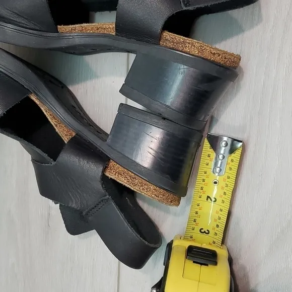Naot Womens Ankle Leather Heels Sandals shoes sz 39/8