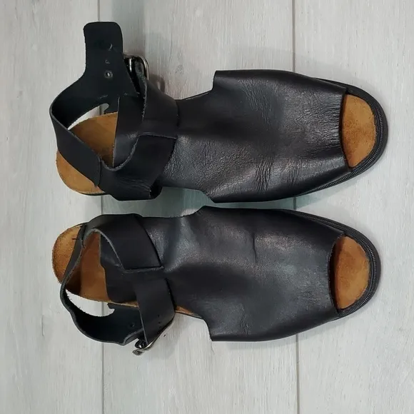 Naot Womens Ankle Leather Heels Sandals shoes sz 39/8