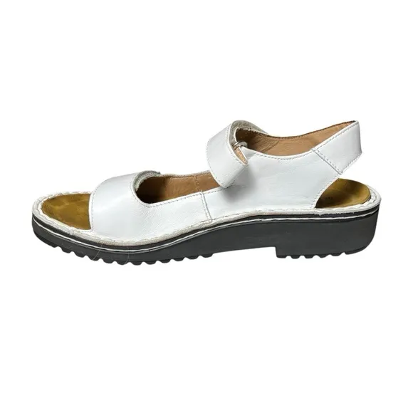 Naot Women's White Leather Karenna Strap Sandals Size 39 US 8-8.5 Hook And Loop