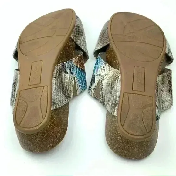 Natural soul sandals size 7.5 37.5 Kyra Flatforms