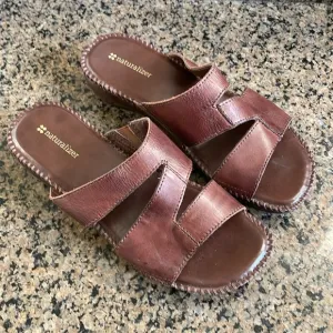 Naturalizer Brown Leather Block Heel Slide Sandels Size 8.5