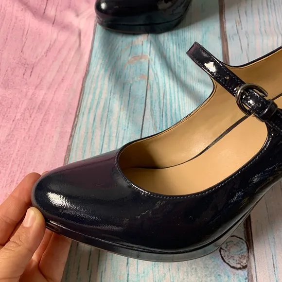 Naturalizer navy blue Elegant talissa Mary Jane pumps