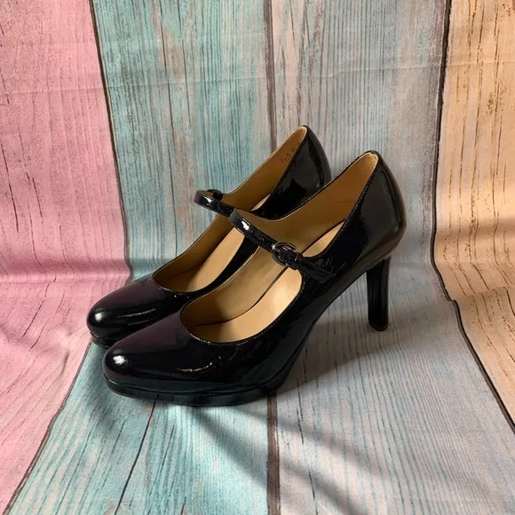 Naturalizer navy blue Elegant talissa Mary Jane pumps