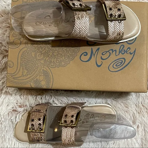 Naughty Monkey Hey Pony sandals sz 8 new