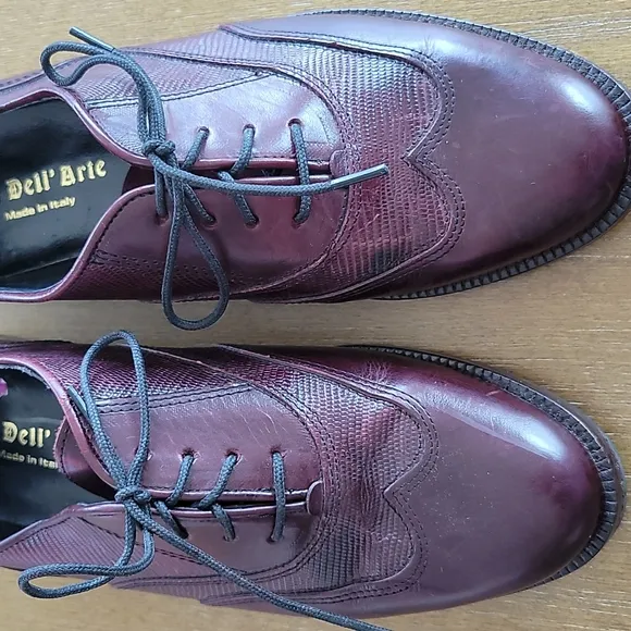 NEVER WORN  DIA DELL' ARIE  SHOES