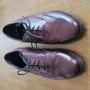 NEVER WORN  DIA DELL' ARIE  SHOES