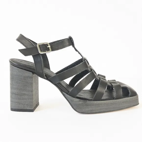 NEW Aloha SVEGAN Rollers Vegan Leather Platform Heel Black Size 7.5 (38)