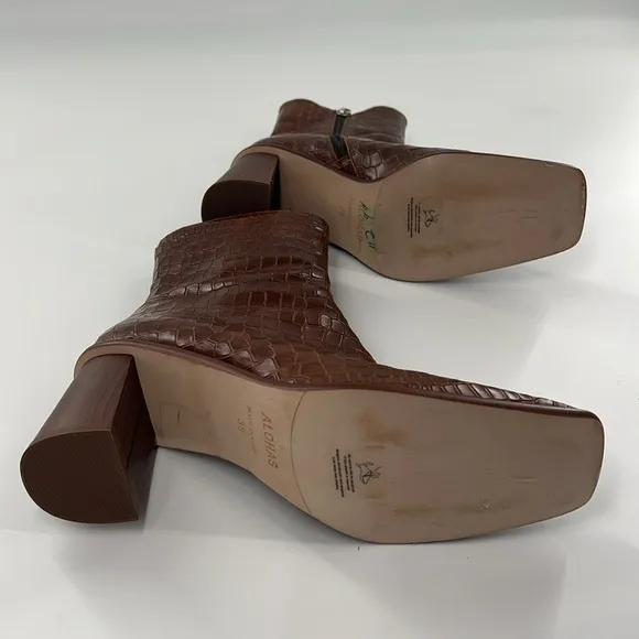 NEW Alohas Brown Croc-Embossed Ankle Boots size 38
