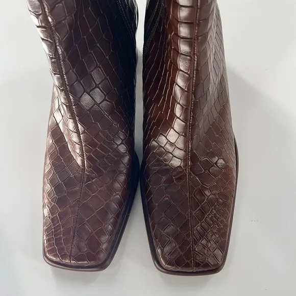NEW Alohas Brown Croc-Embossed Ankle Boots size 38
