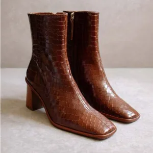 NEW Alohas Brown Croc-Embossed Ankle Boots size 38