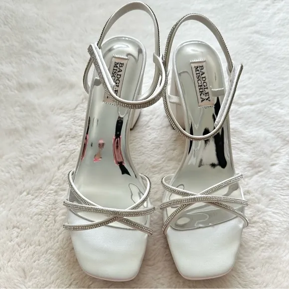 NEW!!! Badgley Mischka women platform shoes size 38 EU Authentic