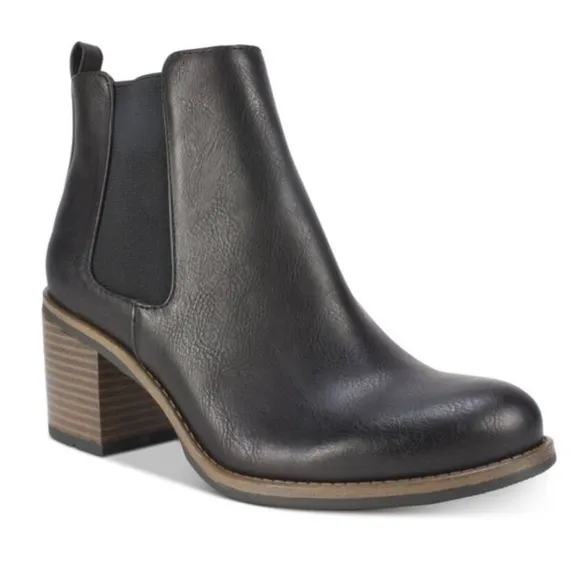 NEW Black Destiny Chelsea ankle boots by White Mountain block heel Sz 9.5