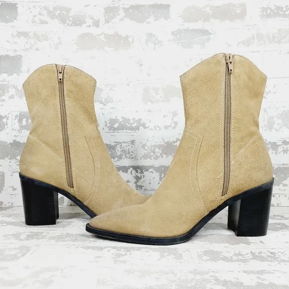 New BP. Surina Tan Suede Block Heel Pointy Toe Western Boots M466