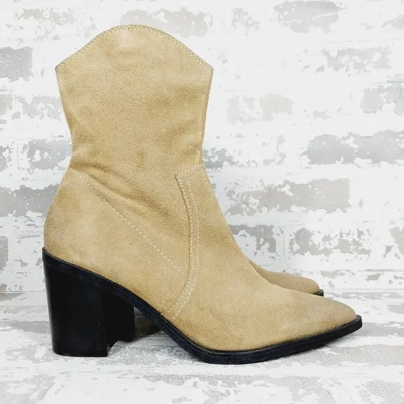 New BP. Surina Tan Suede Block Heel Pointy Toe Western Boots M466