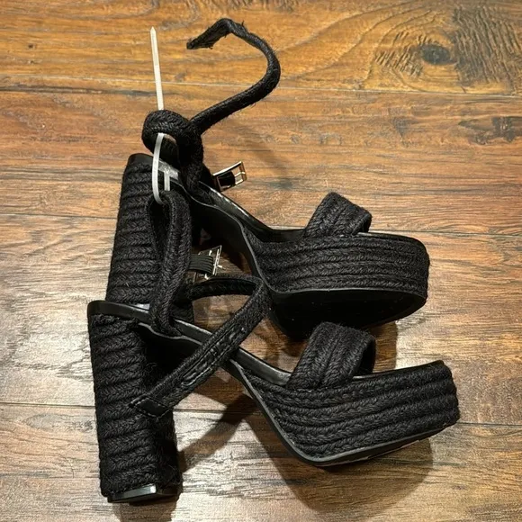 NEW! Chase &amp; Chloe Black Lorelie Platform Heeled Sandal - Size 8