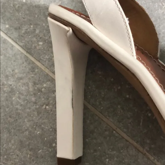 NEW Chloé White Red Black Crochet Leather Strappy Heeled Sandals