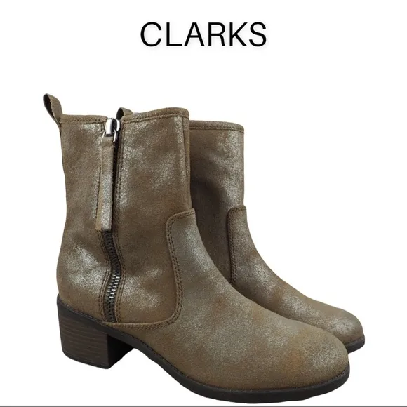 NEW Clarks sz 8.5 Nevella Devon leather zipper boots