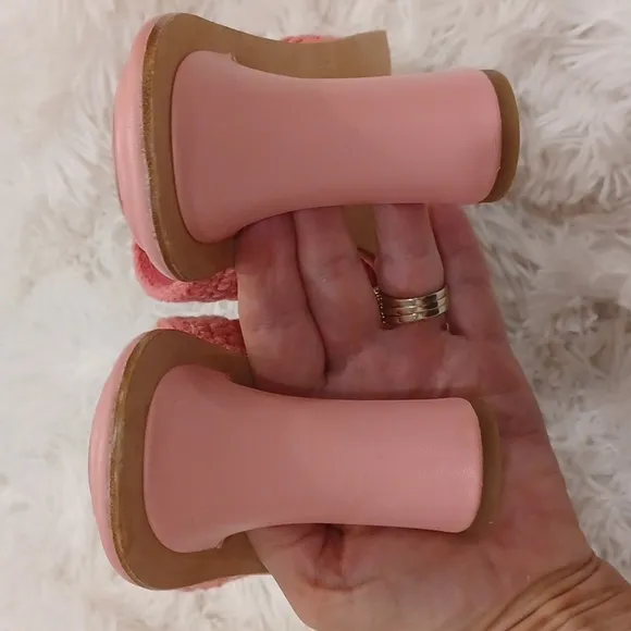 NEW COACH’s Quintin 60MM Crochet leather sculptural heel sandalsBarbie Pink