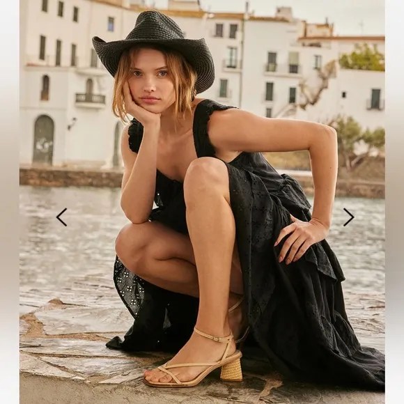 NEW Dolce Vita Banita Heel Sandals